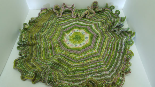 Green Ruffle-Edge Blanket