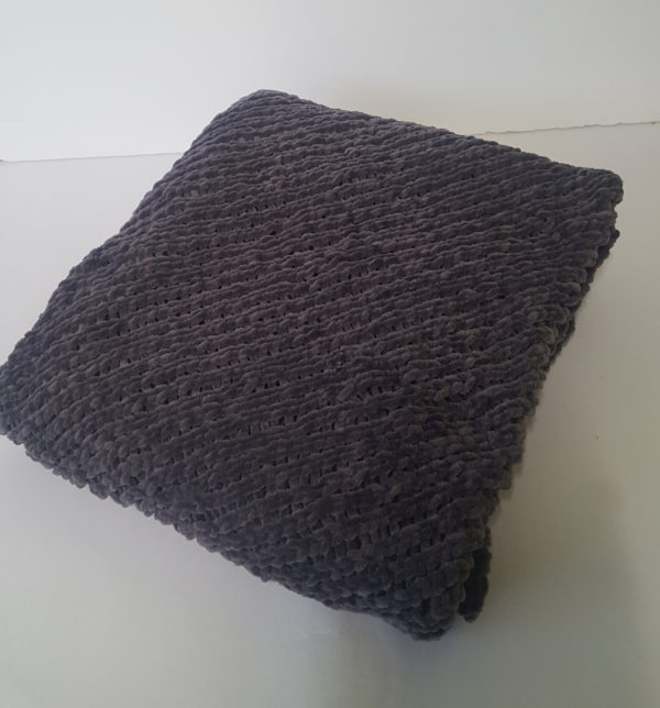 Dark Grey Chunky Blanket